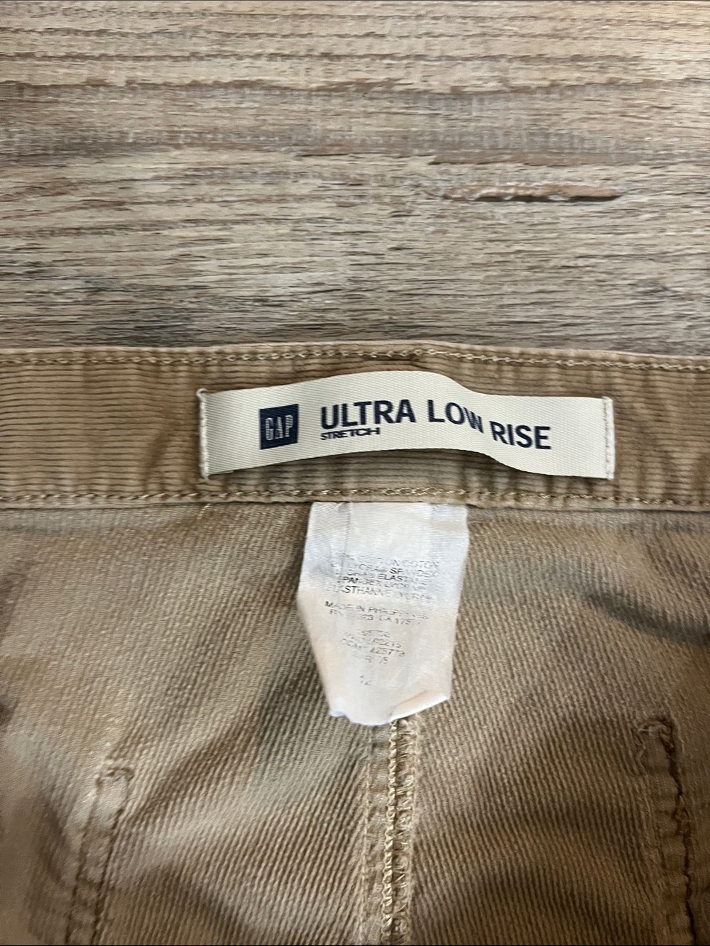 Vintage GAP Ultra Low Rise Women's Wide Leg Jeans in Tan Sz 12 Boho Chic TC0179 - Picture 5 of 9